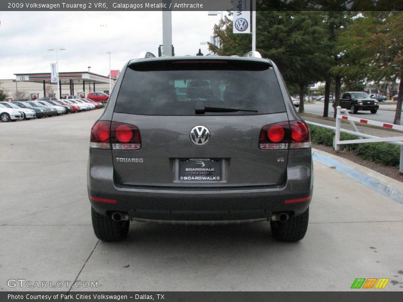 Galapagos Metallic / Anthracite 2009 Volkswagen Touareg 2 VR6