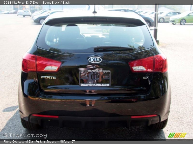 Ebony Black / Black 2011 Kia Forte EX 5 Door
