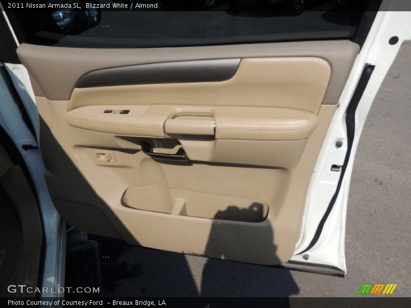 Blizzard White / Almond 2011 Nissan Armada SL