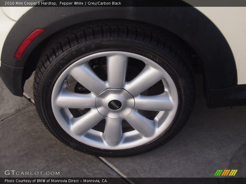 Pepper White / Grey/Carbon Black 2010 Mini Cooper S Hardtop