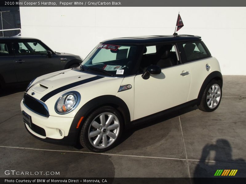 Pepper White / Grey/Carbon Black 2010 Mini Cooper S Hardtop