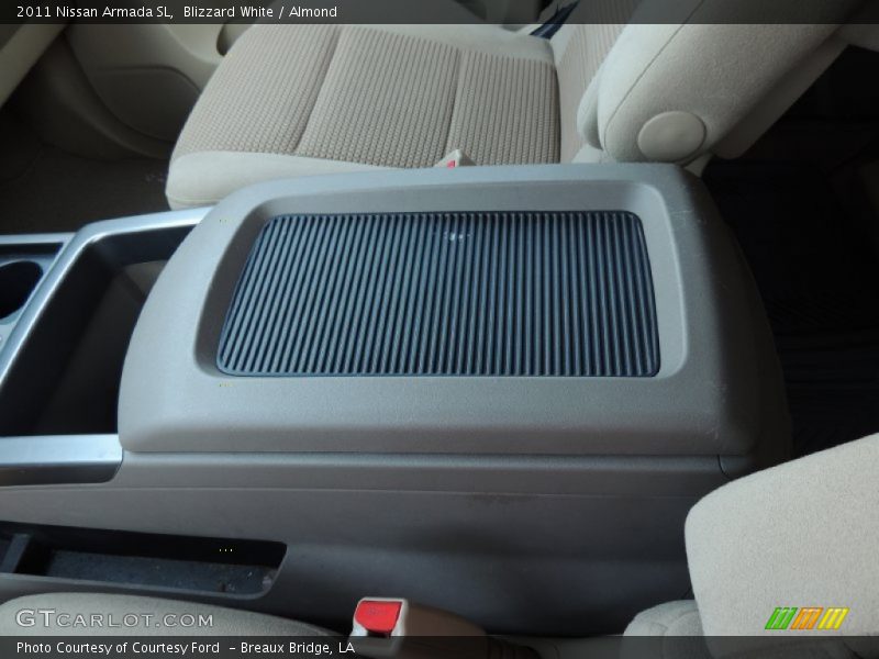 Blizzard White / Almond 2011 Nissan Armada SL