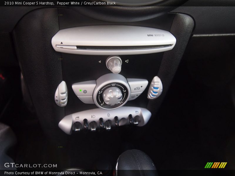 Pepper White / Grey/Carbon Black 2010 Mini Cooper S Hardtop
