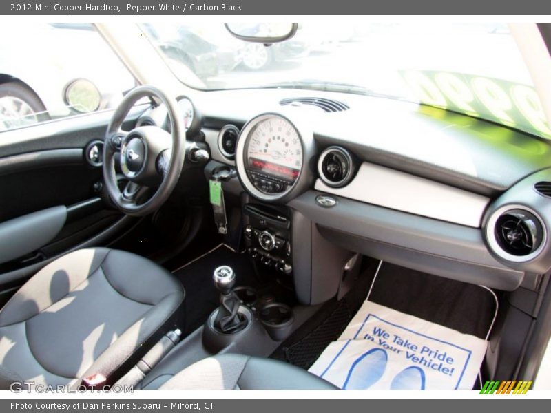 Pepper White / Carbon Black 2012 Mini Cooper Hardtop