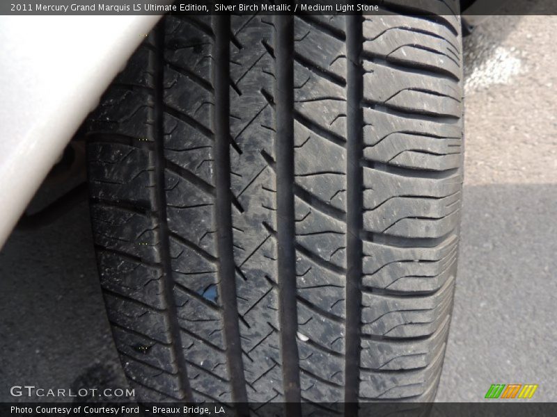 Silver Birch Metallic / Medium Light Stone 2011 Mercury Grand Marquis LS Ultimate Edition