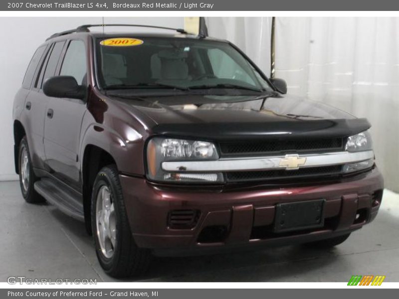 Bordeaux Red Metallic / Light Gray 2007 Chevrolet TrailBlazer LS 4x4
