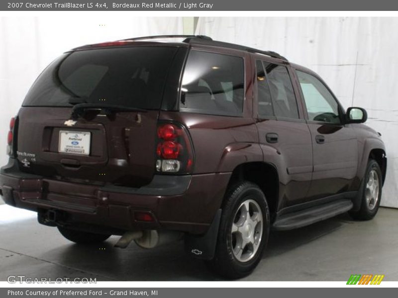 Bordeaux Red Metallic / Light Gray 2007 Chevrolet TrailBlazer LS 4x4