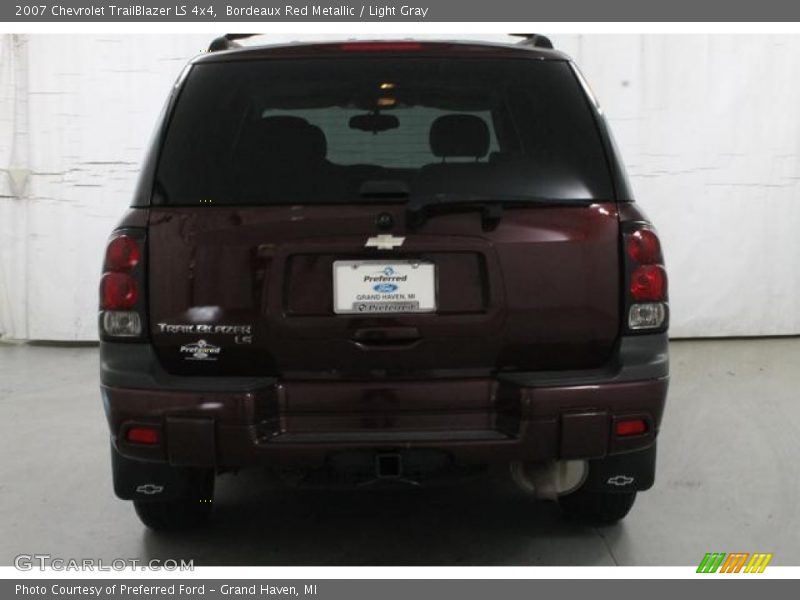 Bordeaux Red Metallic / Light Gray 2007 Chevrolet TrailBlazer LS 4x4