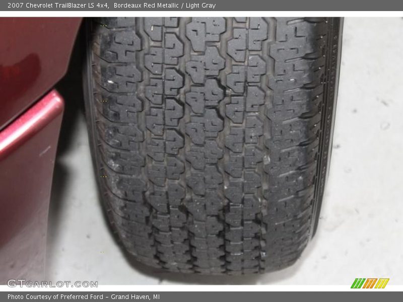Bordeaux Red Metallic / Light Gray 2007 Chevrolet TrailBlazer LS 4x4