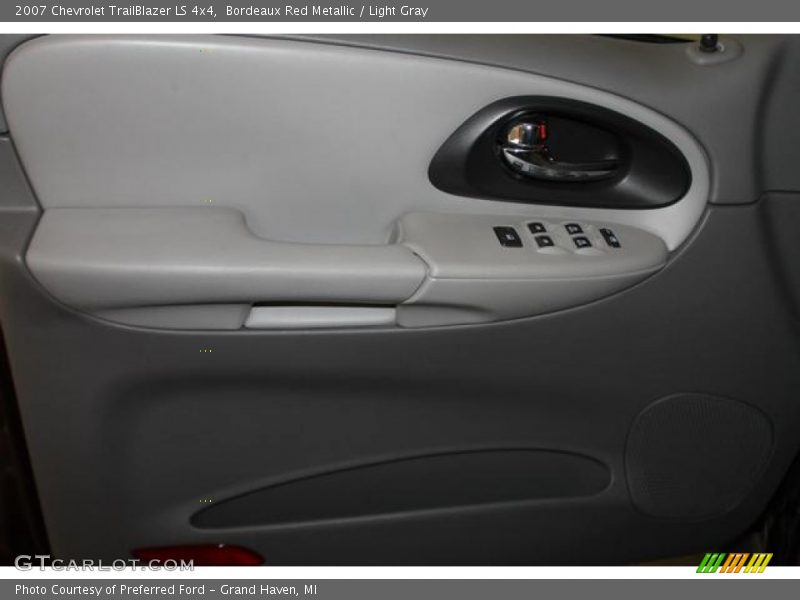 Bordeaux Red Metallic / Light Gray 2007 Chevrolet TrailBlazer LS 4x4