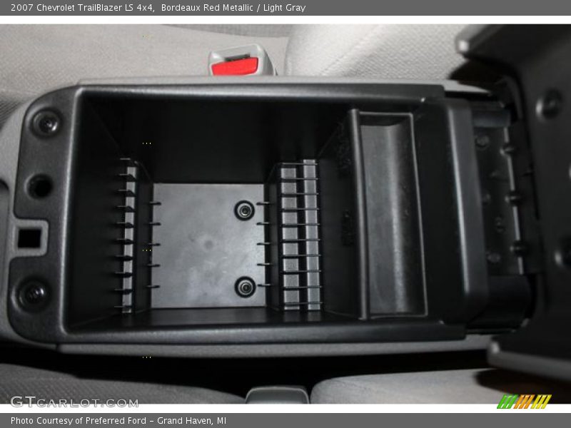 Bordeaux Red Metallic / Light Gray 2007 Chevrolet TrailBlazer LS 4x4
