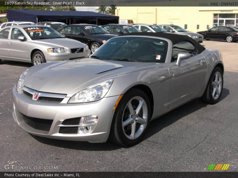 Silver Pearl / Black 2007 Saturn Sky Roadster