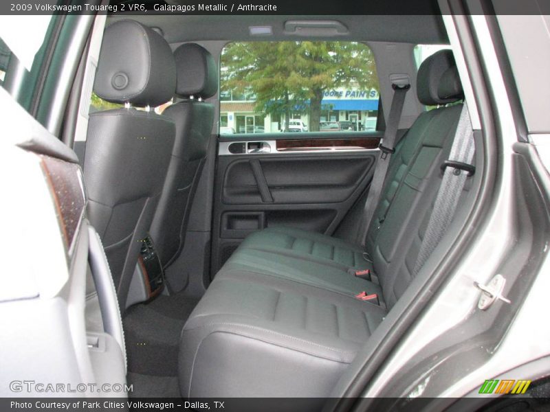 Galapagos Metallic / Anthracite 2009 Volkswagen Touareg 2 VR6