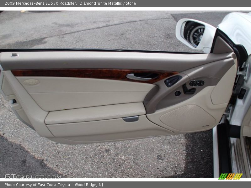 Diamond White Metallic / Stone 2009 Mercedes-Benz SL 550 Roadster