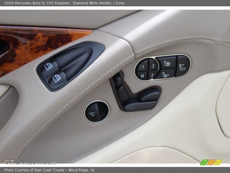 Diamond White Metallic / Stone 2009 Mercedes-Benz SL 550 Roadster