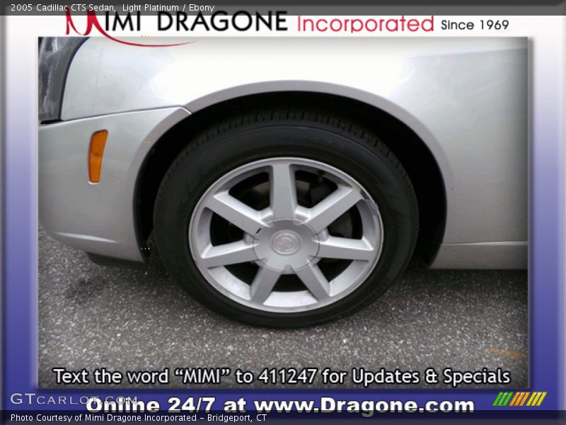 Light Platinum / Ebony 2005 Cadillac CTS Sedan