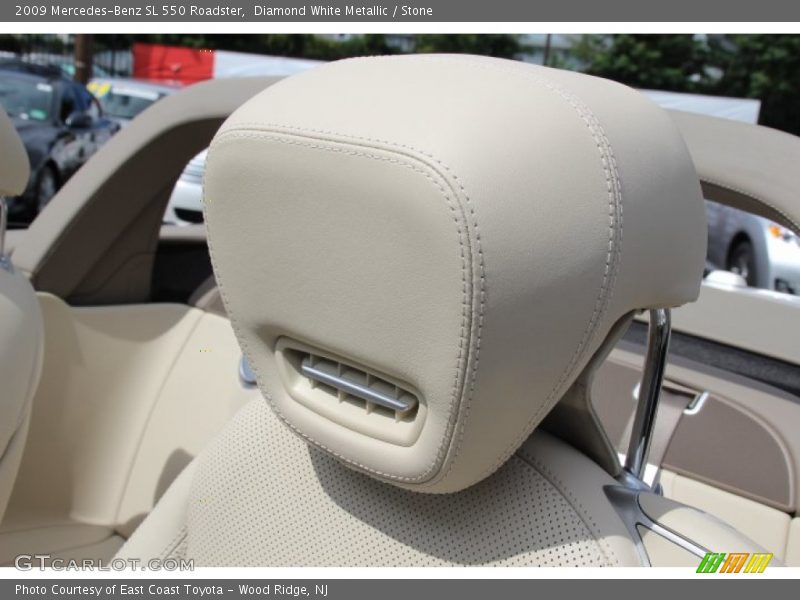 Diamond White Metallic / Stone 2009 Mercedes-Benz SL 550 Roadster