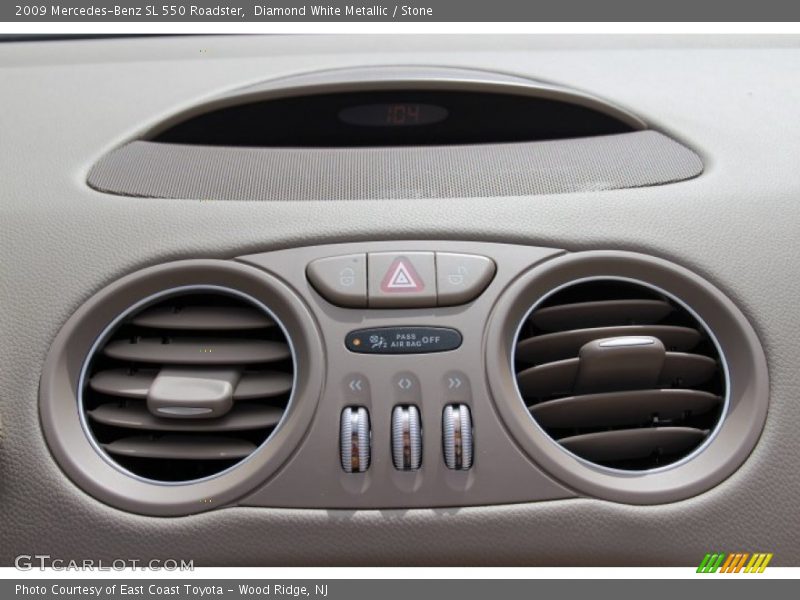 Diamond White Metallic / Stone 2009 Mercedes-Benz SL 550 Roadster