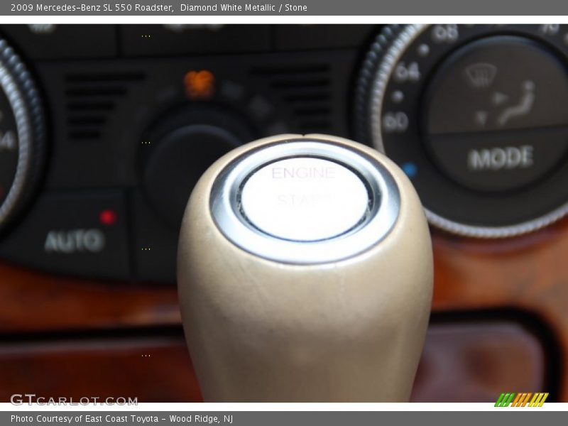 Diamond White Metallic / Stone 2009 Mercedes-Benz SL 550 Roadster