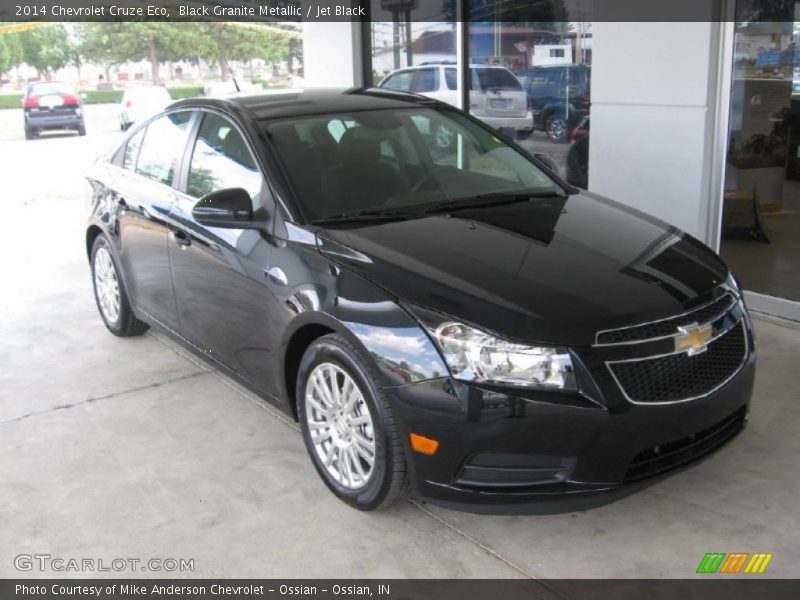 Front 3/4 View of 2014 Cruze Eco