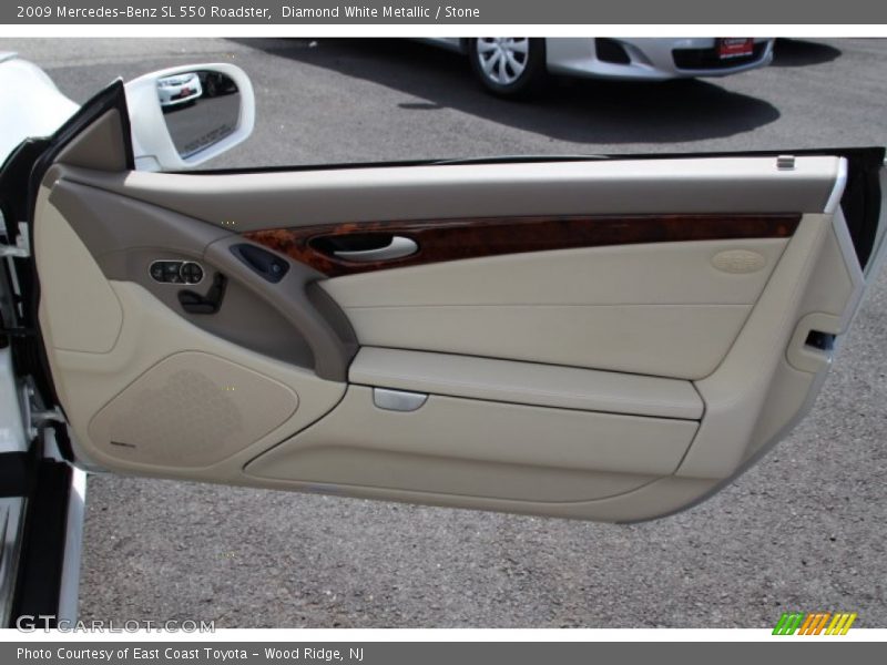 Diamond White Metallic / Stone 2009 Mercedes-Benz SL 550 Roadster