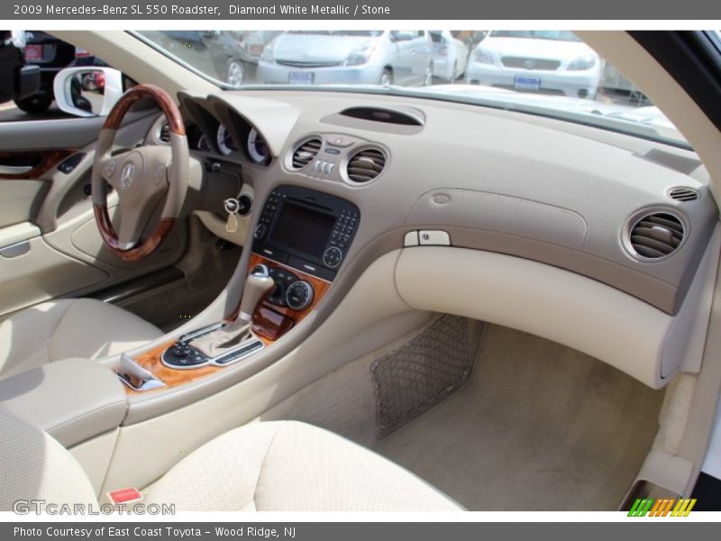 Diamond White Metallic / Stone 2009 Mercedes-Benz SL 550 Roadster