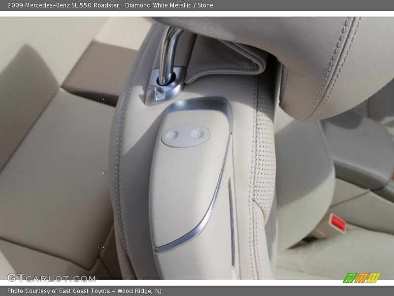 Diamond White Metallic / Stone 2009 Mercedes-Benz SL 550 Roadster