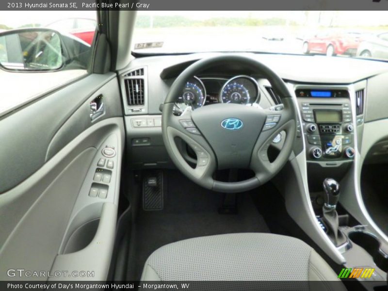 Pacific Blue Pearl / Gray 2013 Hyundai Sonata SE