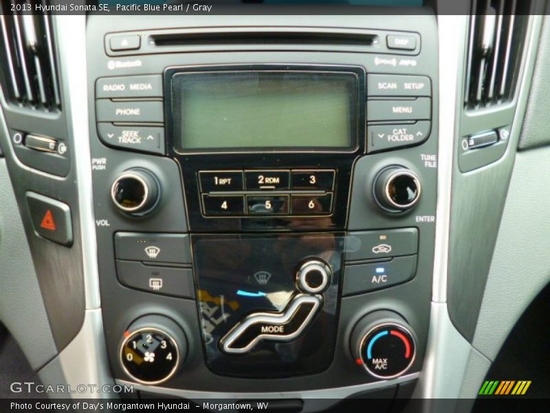 Pacific Blue Pearl / Gray 2013 Hyundai Sonata SE