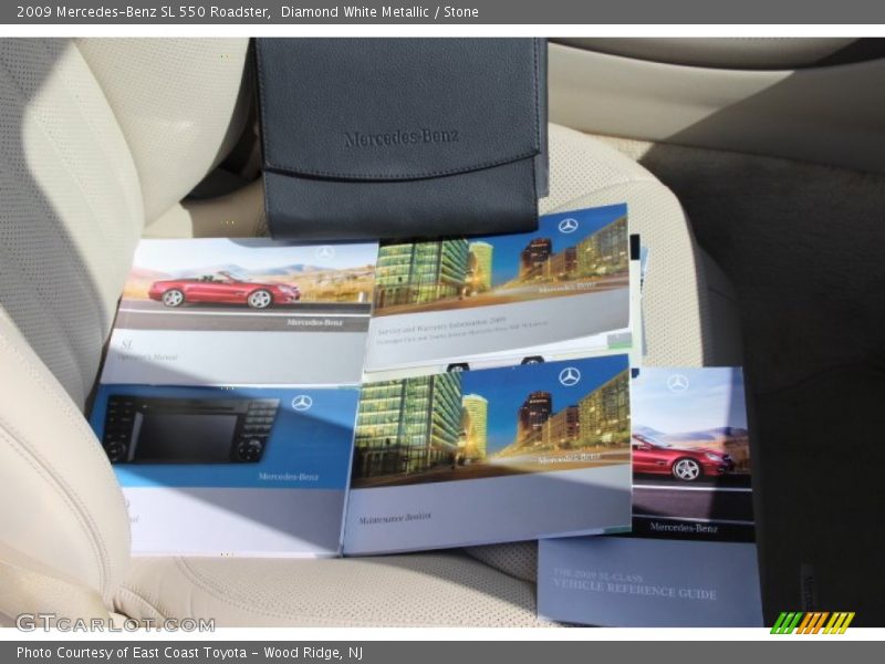 Diamond White Metallic / Stone 2009 Mercedes-Benz SL 550 Roadster