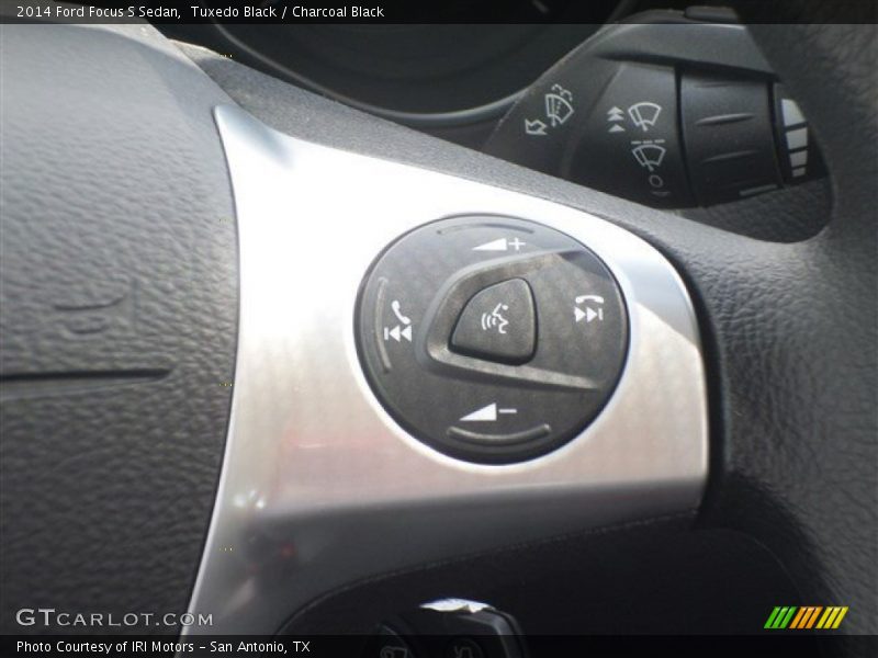 Tuxedo Black / Charcoal Black 2014 Ford Focus S Sedan