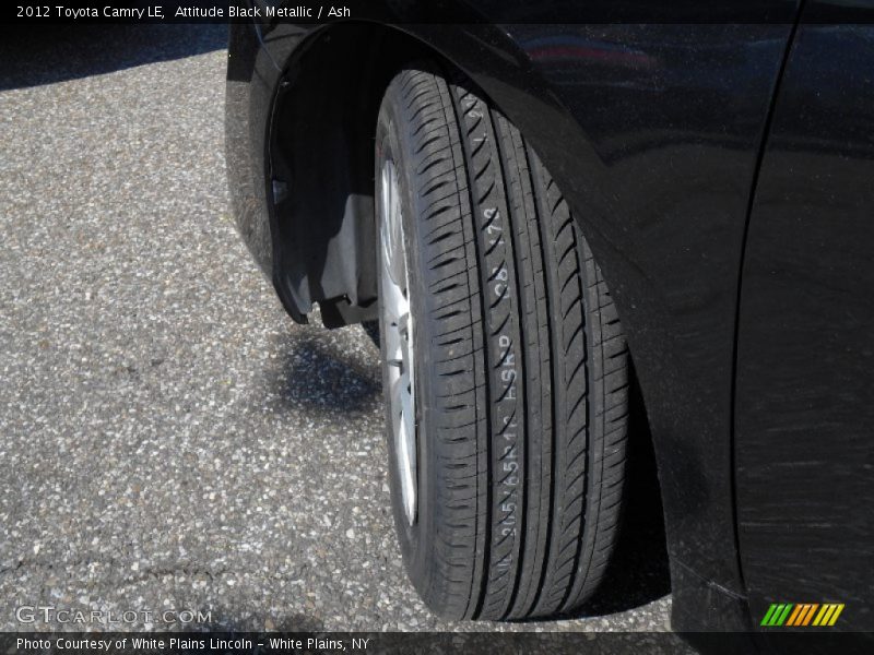 Attitude Black Metallic / Ash 2012 Toyota Camry LE