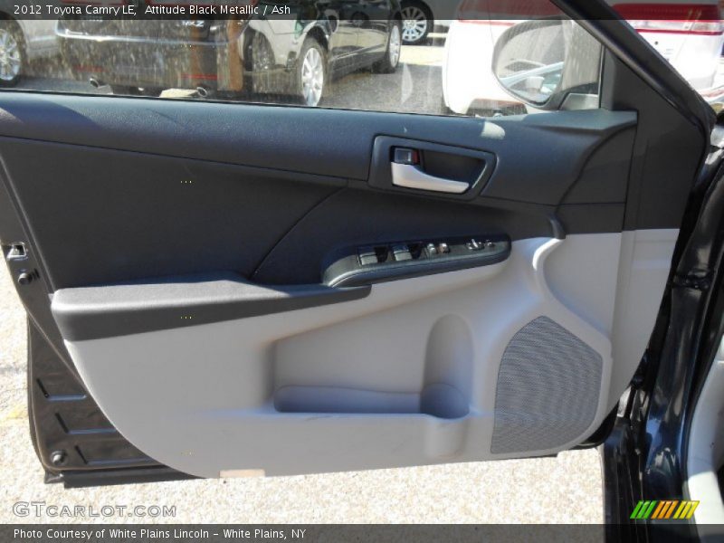 Attitude Black Metallic / Ash 2012 Toyota Camry LE