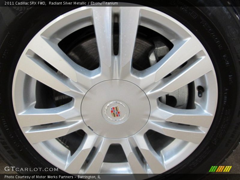 Radiant Silver Metallic / Ebony/Titanium 2011 Cadillac SRX FWD