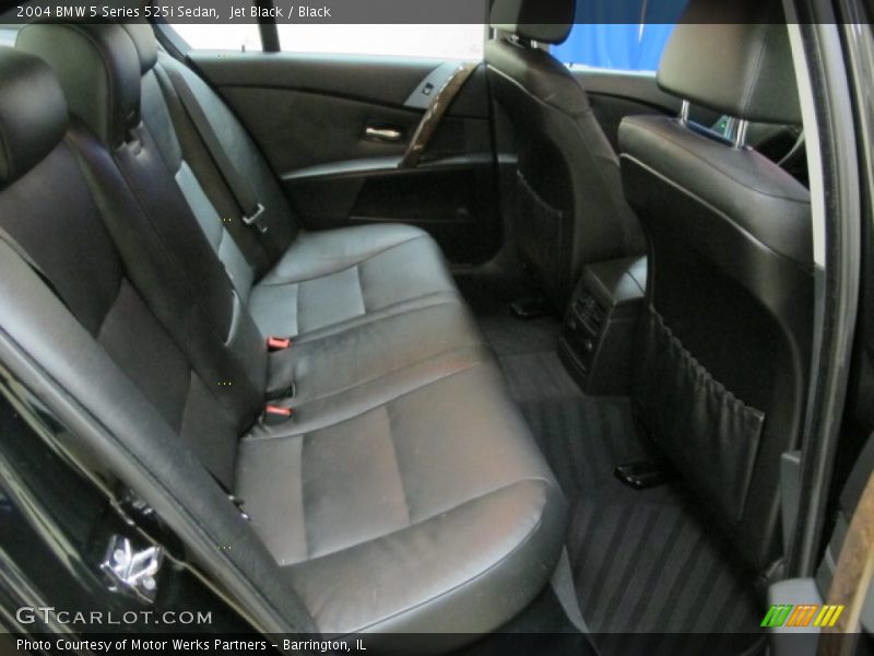 Jet Black / Black 2004 BMW 5 Series 525i Sedan