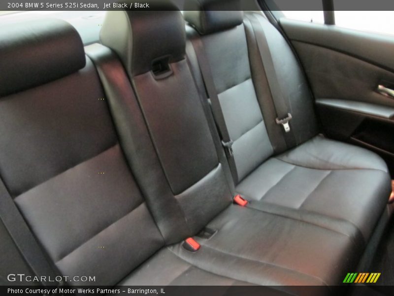 Jet Black / Black 2004 BMW 5 Series 525i Sedan