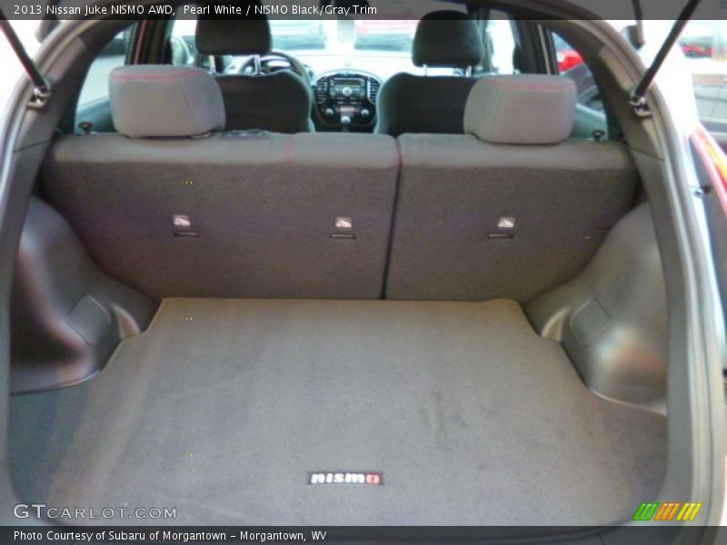 Pearl White / NISMO Black/Gray Trim 2013 Nissan Juke NISMO AWD