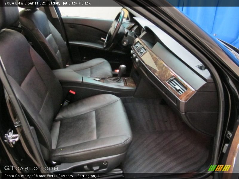 Jet Black / Black 2004 BMW 5 Series 525i Sedan