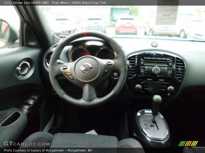 Pearl White / NISMO Black/Gray Trim 2013 Nissan Juke NISMO AWD
