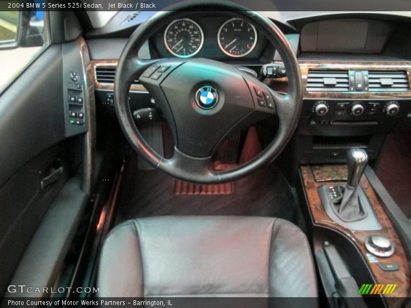 Jet Black / Black 2004 BMW 5 Series 525i Sedan