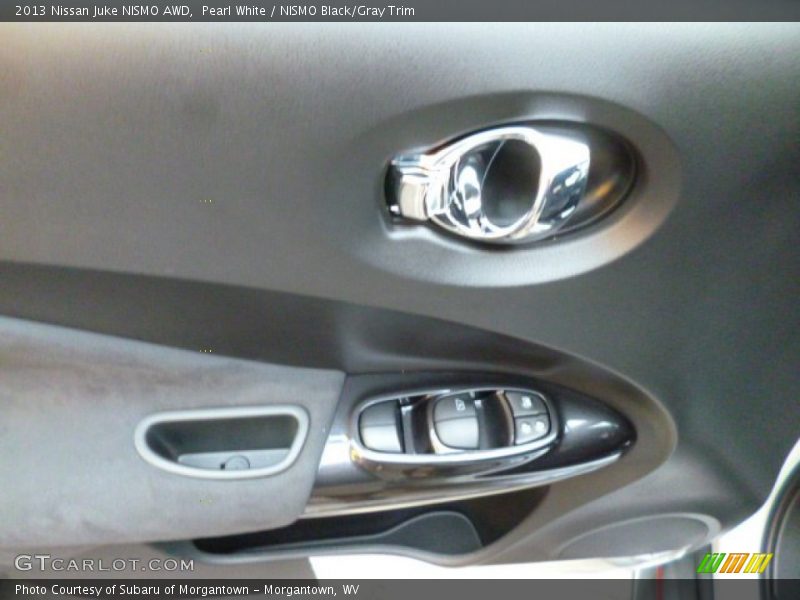 Pearl White / NISMO Black/Gray Trim 2013 Nissan Juke NISMO AWD