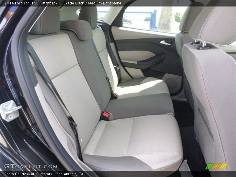 Tuxedo Black / Medium Light Stone 2014 Ford Focus SE Hatchback