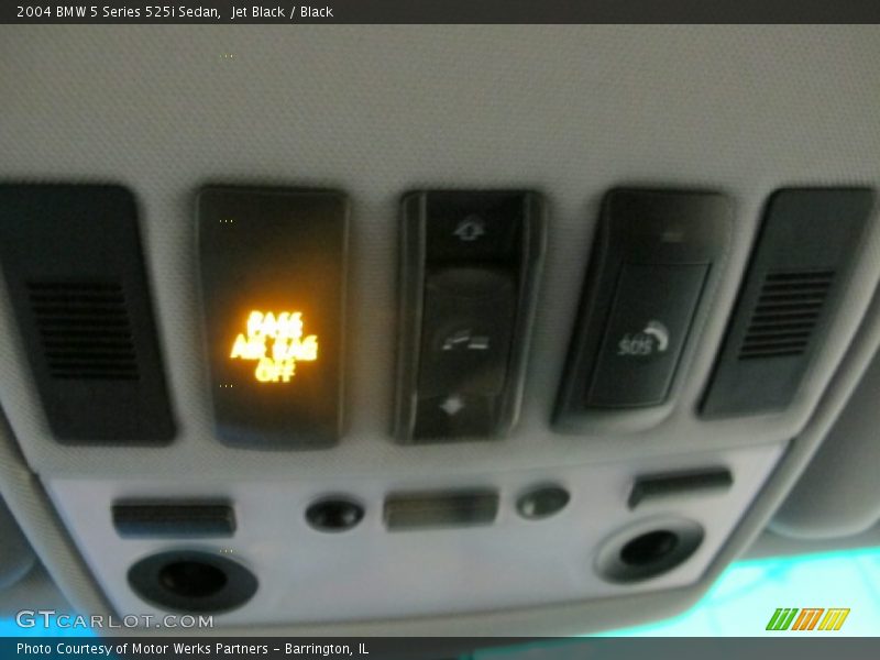 Jet Black / Black 2004 BMW 5 Series 525i Sedan