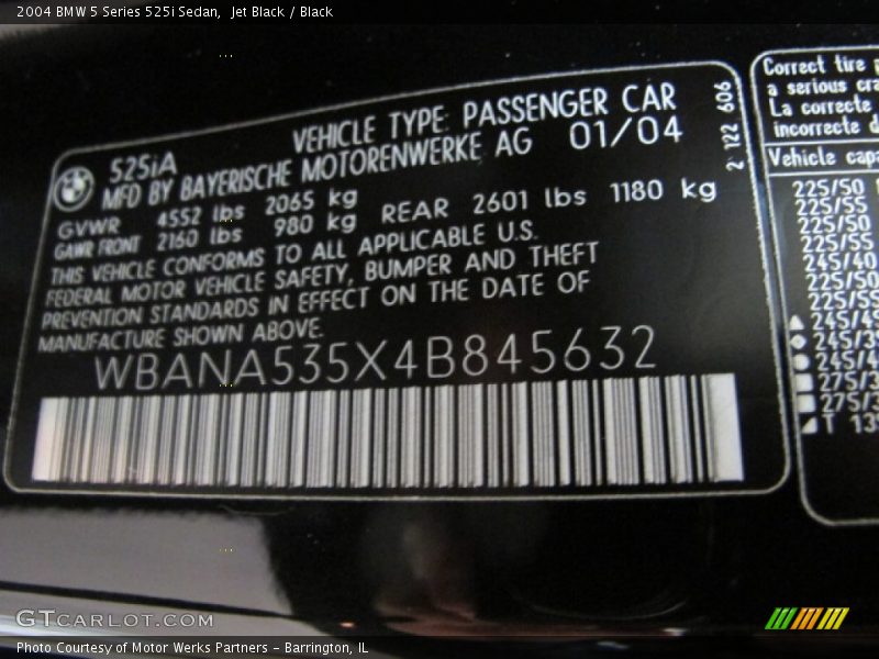Jet Black / Black 2004 BMW 5 Series 525i Sedan