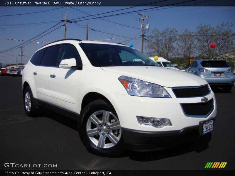 White / Ebony/Ebony 2011 Chevrolet Traverse LT AWD