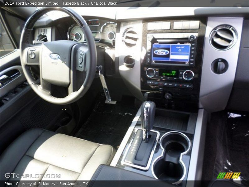 Tuxedo Black / Charcoal Black 2014 Ford Expedition Limited