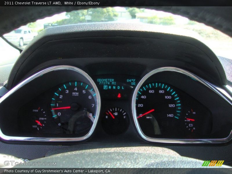 White / Ebony/Ebony 2011 Chevrolet Traverse LT AWD