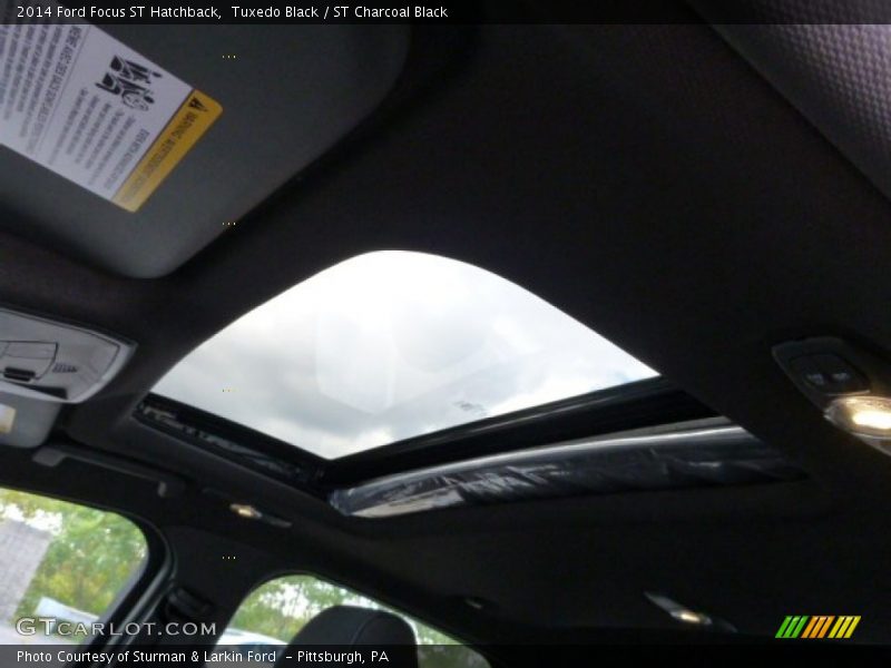 Tuxedo Black / ST Charcoal Black 2014 Ford Focus ST Hatchback