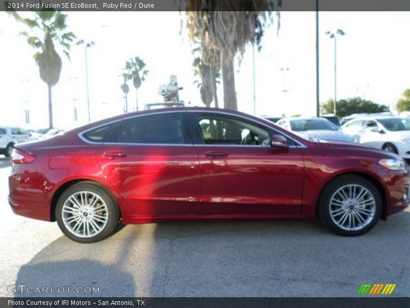 Ruby Red / Dune 2014 Ford Fusion SE EcoBoost
