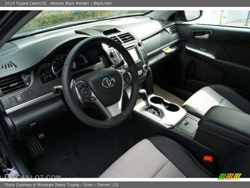 Attitude Black Metallic / Black/Ash 2014 Toyota Camry SE